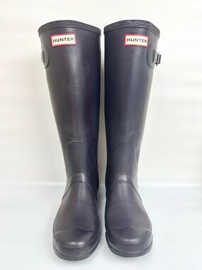 Hunter Tall Rain Boots Women’s Size 7 Purple w/ Cream Fleece Inserts